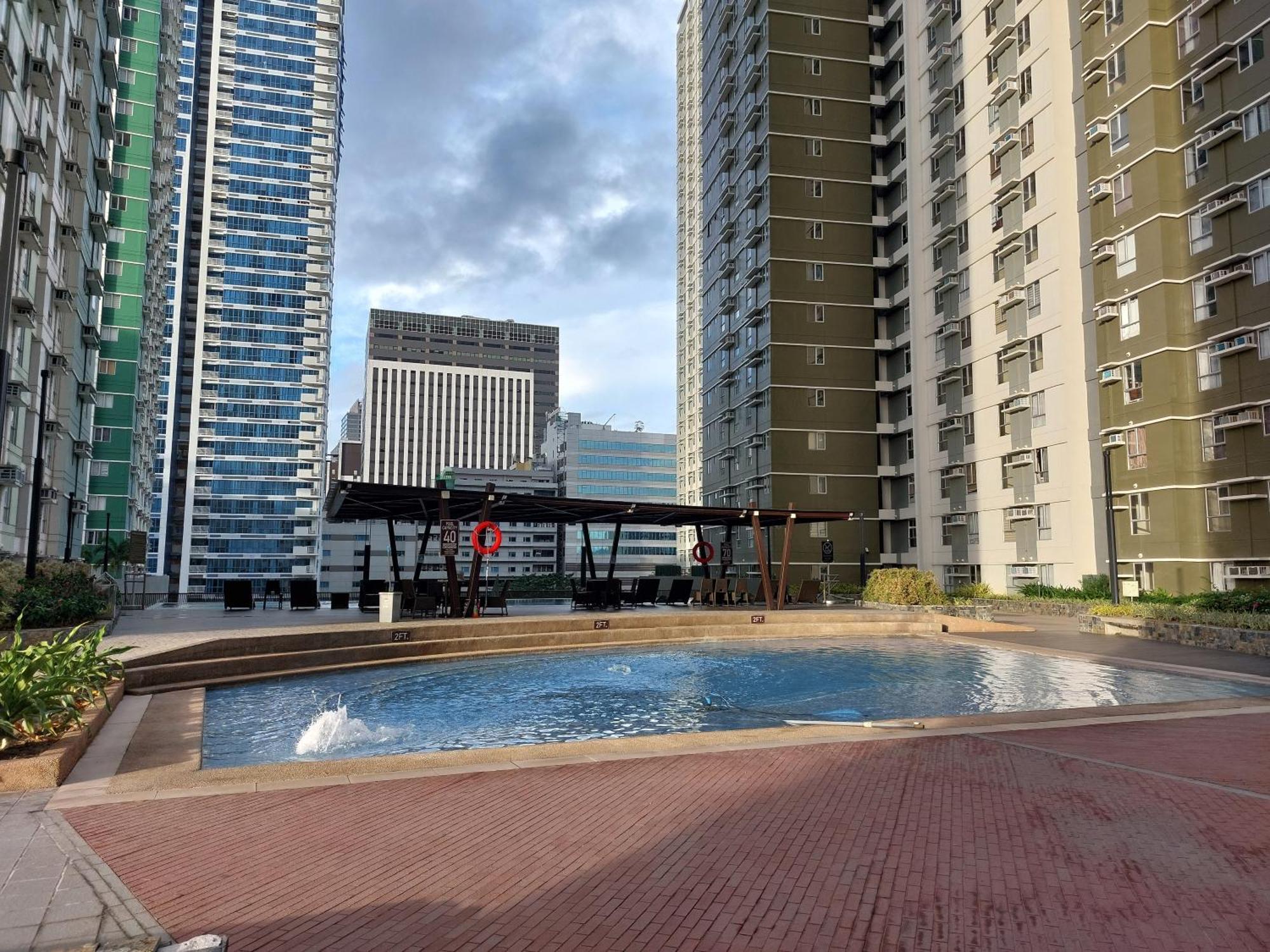 Apartment Cozy & Affordable Flat In It Park Avida Towers Riala T2517 *