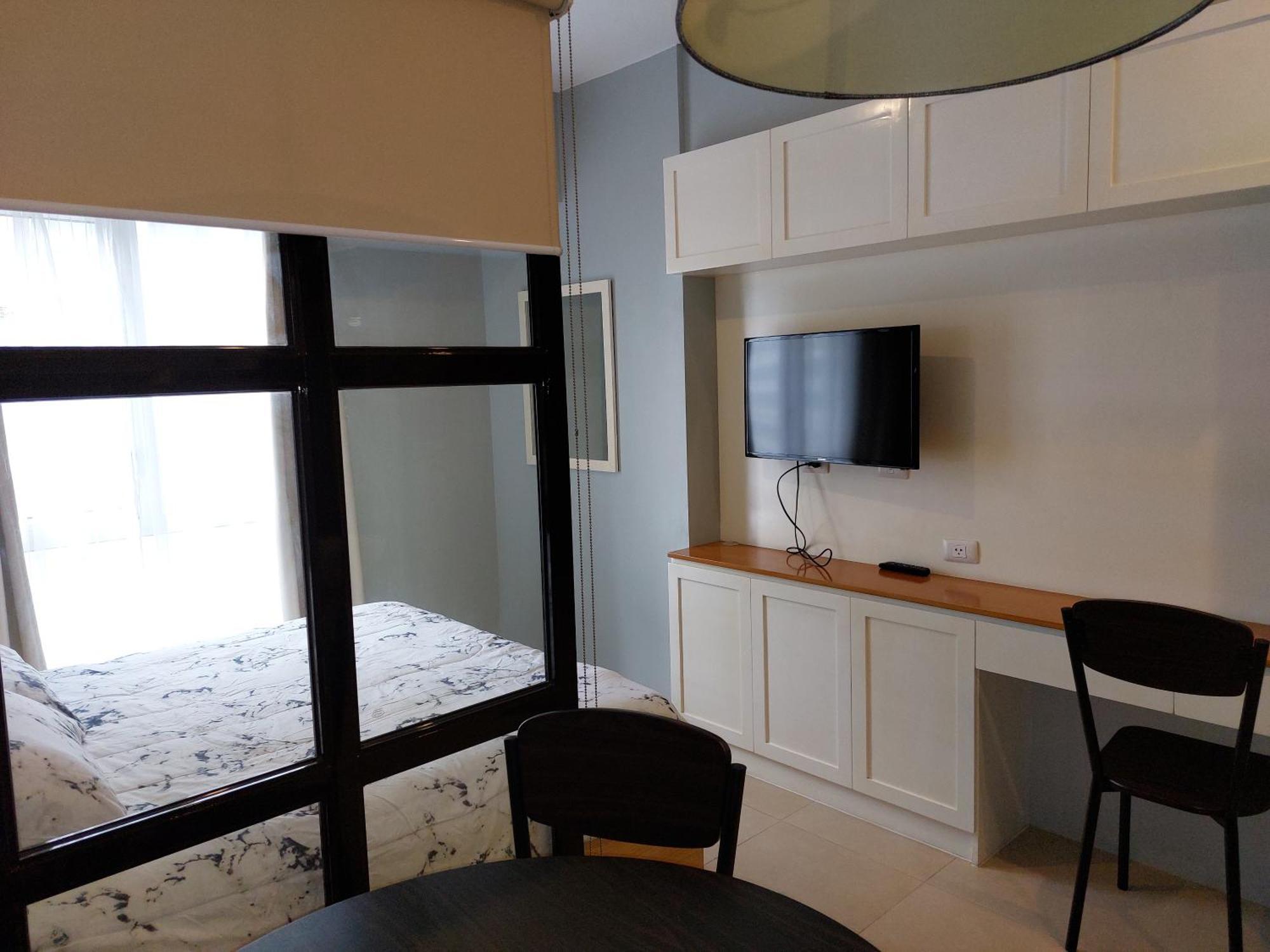 Cozy & Affordable Flat In It Park Avida Towers Riala T2517 * Cebu