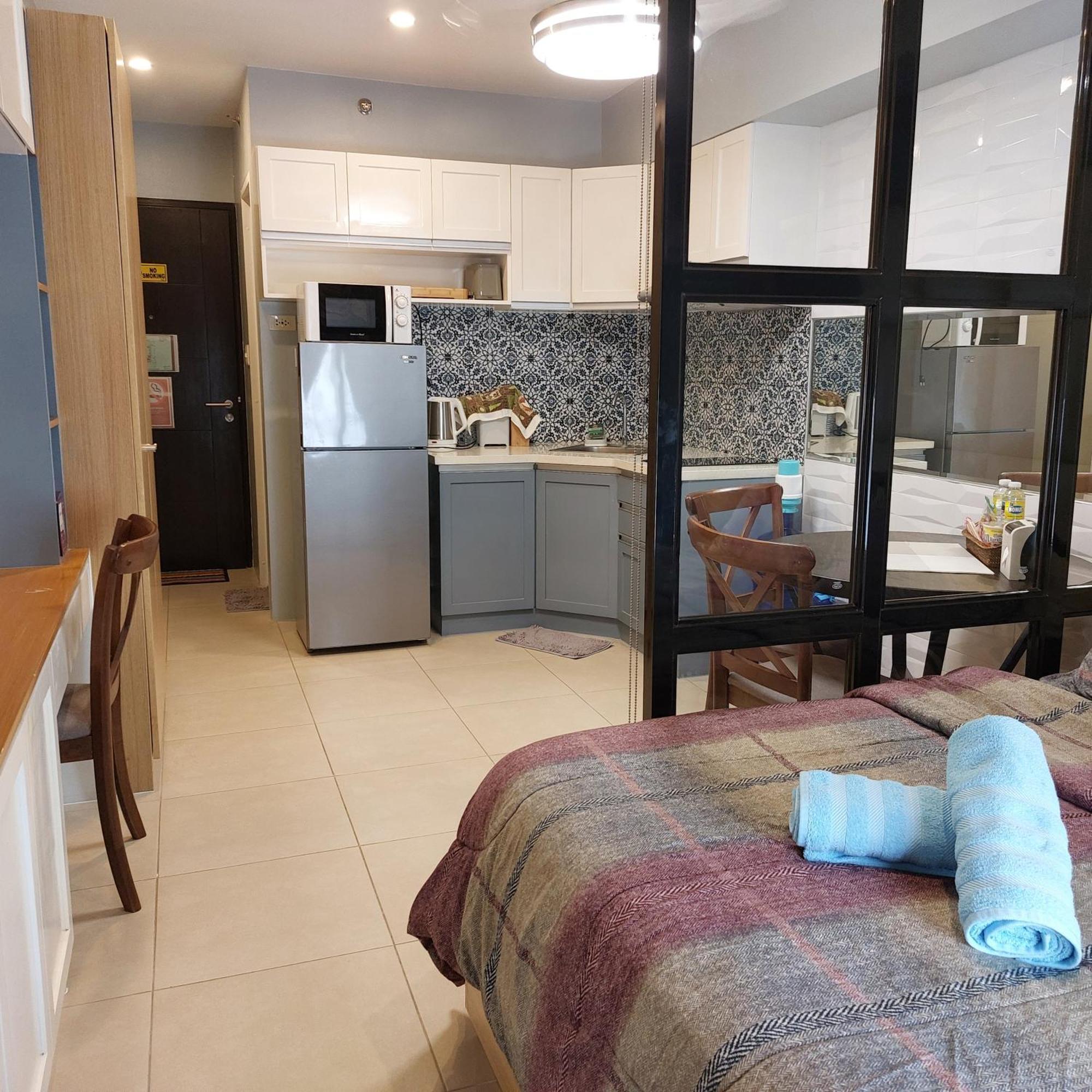Cozy & Affordable Flat In It Park Avida Towers Riala T2517 Cebu